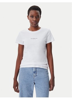 Calvin Klein Jeans T-Shirt Gradient Monologo J20J225252 Biały Slim Fit ze sklepu MODIVO w kategorii Bluzki damskie - zdjęcie 181160978
