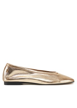 Tommy Hilfiger Baleriny Soft Metal Lthr Ballerina No Bow FW0FW08601 Złoty - id: 0000305156433 - marki Tommy Hilfiger - 181161315 Tommy Hilfiger Baleriny Soft Metal Lthr Ballerina No Bow FW0FW08601 Złoty ze sklepu MODIVO w kategorii Balerinki - zdjęcie 181161315
