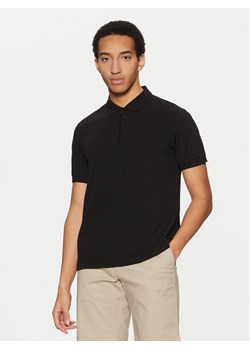 Calvin Klein Polo K10K114128 Czarny Regular Fit ze sklepu MODIVO w kategorii T-shirty męskie - zdjęcie 181164035