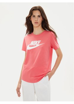 Nike T-Shirt DX7906 Różowy Regular Fit ze sklepu MODIVO w kategorii Bluzki damskie - zdjęcie 181164285