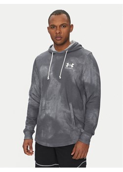 Under Armour Bluza Rival Terry Printed 1390138 Szary Relaxed Fit ze sklepu MODIVO w kategorii Bluzy męskie - zdjęcie 181165108