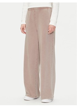 Gap Spodnie dresowe 732776-10 Beżowy Wide Leg ze sklepu MODIVO w kategorii Spodnie damskie - zdjęcie 181166037