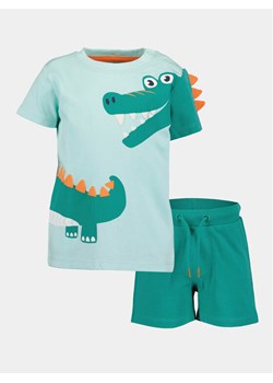 Blue Seven Komplet t-shirt i spodenki 939022 X Zielony Regular Fit ze sklepu MODIVO w kategorii Komplety chłopięce - zdjęcie 181166908