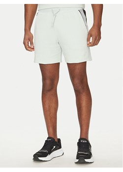 EA7 Emporio Armani Szorty materiałowe 7M000269 AF12451 U9060 Niebieski Regular Fit ze sklepu MODIVO w kategorii Spodenki męskie - zdjęcie 181167637