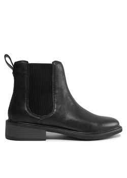 Clarks Sztyblety Cologne Arlo 2 261747674 Czarny ze sklepu MODIVO w kategorii Botki - zdjęcie 181168498