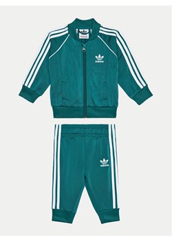 adidas Dres adicolor SST IX5173 Turkusowy Regular Fit ze sklepu MODIVO w kategorii Dresy dla niemowlaka - zdjęcie 181168777