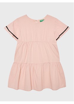 United Colors Of Benetton Sukienka letnia 4O9TGV00P Różowy Regular Fit ze sklepu MODIVO w kategorii Sukienki dziewczęce - zdjęcie 181169387
