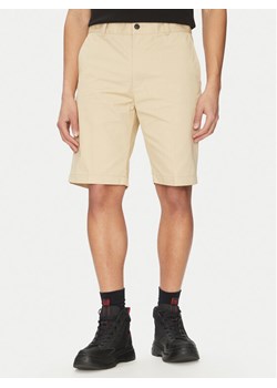 HUGO Szorty materiałowe Darik241 50505857 Beżowy Regular Fit - id: 0000305105127 - marki Hugo Boss - 181169636 HUGO Szorty materiałowe Darik241 50505857 Beżowy Regular Fit ze sklepu MODIVO w kategorii Spodenki męskie - zdjęcie 181169636