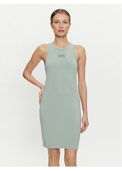 Vans Sukienka letnia Varsity Tank Dress VN000JGP Zielony Slim Fit ze sklepu MODIVO w kategorii Sukienki - zdjęcie 181170975