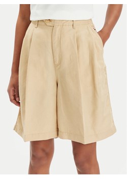 Tommy Hilfiger Bermudy WW0WW41771 Beżowy Relaxed Fit ze sklepu MODIVO w kategorii Szorty - zdjęcie 181171616