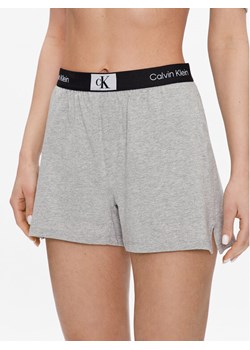 Calvin Klein Underwear Szorty piżamowe 000QS6947E Szary Regular Fit ze sklepu MODIVO w kategorii Piżamy damskie - zdjęcie 181171855