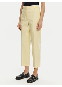Tommy Hilfiger Chinosy WW0WW40504 Żółty Straight Fit ze sklepu MODIVO w kategorii Spodnie damskie - zdjęcie 181172146