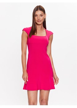 Pinko Sukienka codzienna 100923 A04I Różowy Slim Fit ze sklepu MODIVO w kategorii Sukienki - zdjęcie 181172169