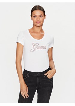 Guess T-Shirt W3YI36 J1314 Biały Slim Fit ze sklepu MODIVO w kategorii Bluzki damskie - zdjęcie 181172458
