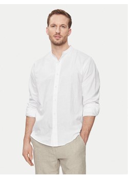 Selected Homme Koszula New 16079054 Biały Regular Fit ze sklepu MODIVO w kategorii Koszule męskie - zdjęcie 181173545