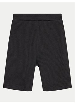 Coccodrillo Szorty sportowe WC4122501OWJ Czarny Slim Fit ze sklepu MODIVO w kategorii Spodenki chłopięce - zdjęcie 181173785