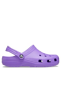 Crocs Klapki Classic Clog 10001 Fioletowy ze sklepu MODIVO w kategorii Klapki damskie - zdjęcie 181174788