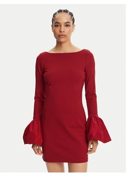 STAUD Sukienka koktajlowa Hawthorne R24R2225PF Czerwony Slim Fit ze sklepu MODIVO w kategorii Sukienki - zdjęcie 181174829