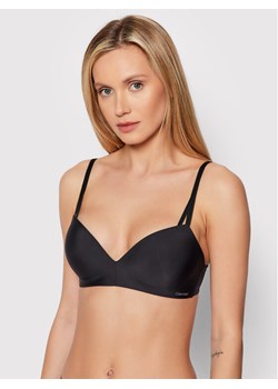Calvin Klein Underwear Biustonosz bezfiszbinowy Seductive Comfort 000QF6017E Czarny ze sklepu MODIVO w kategorii Biustonosze - zdjęcie 181176057