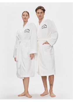 KARL LAGERFELD Szlafrok Unisex 215M2180 Biały Regular Fit ze sklepu MODIVO w kategorii Szlafroki damskie - zdjęcie 181176469