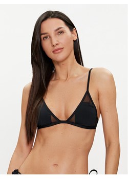 Calvin Klein Swimwear Góra od bikini KW0KW02325 Czarny ze sklepu MODIVO w kategorii Stroje kąpielowe - zdjęcie 181176476