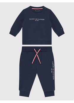 Tommy Hilfiger Dres Baby Essential KN0KN01485 Granatowy Regular Fit ze sklepu MODIVO w kategorii Dresy dla niemowlaka - zdjęcie 181176895