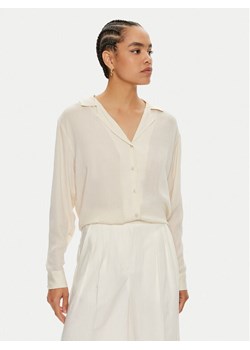 Vero Moda Koszula AWARE Haisley 10298497 Beżowy Regular Fit ze sklepu MODIVO w kategorii Koszule damskie - zdjęcie 181177386