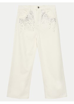 Guess Jeansy J5RB07 WGVO0 Biały Regular Fit ze sklepu MODIVO w kategorii Spodnie dziewczęce - zdjęcie 181178116