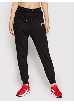 Alpha Industries Spodnie dresowe Basic 116051 Czarny Regular Fit ze sklepu MODIVO w kategorii Spodnie damskie - zdjęcie 181178495