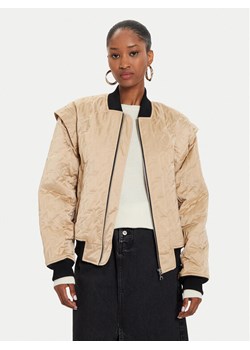 KARL LAGERFELD Kurtka bomber 245W1506 Beżowy Regular Fit ze sklepu MODIVO w kategorii Kurtki damskie - zdjęcie 181179725