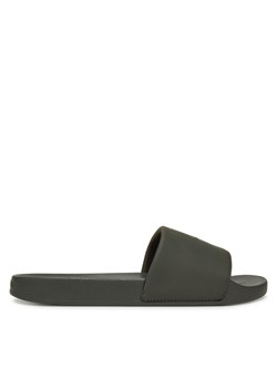 Calvin Klein Klapki Pool Slide W/ Ck Square HM0HM01754 Zielony ze sklepu MODIVO w kategorii Klapki męskie - zdjęcie 181181016