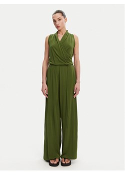 Weekend Max Mara Kombinezon Genzana 2515641012 Zielony Relaxed Fit - id: 0000304884856 - marki Max Mara - 181181077 Weekend Max Mara Kombinezon Genzana 2515641012 Zielony Relaxed Fit ze sklepu MODIVO w kategorii Kombinezony damskie - zdjęcie 181181077