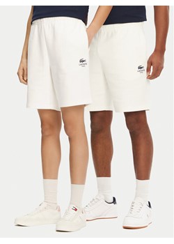 Lacoste Szorty sportowe Unisex GH0990 Écru Regular Fit ze sklepu MODIVO w kategorii Spodenki męskie - zdjęcie 181182185