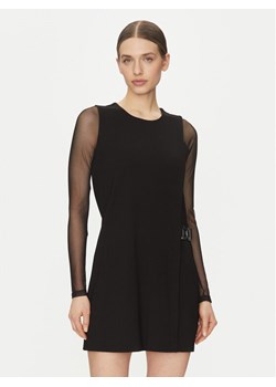 DKNY Sukienka koktajlowa DD4JBD29 Czarny Regular Fit ze sklepu MODIVO w kategorii Sukienki - zdjęcie 181182706