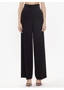 MVP Wardrobe Spodnie materiałowe MVPE3PA145.0CP0029 Czarny Relaxed Fit ze sklepu MODIVO w kategorii Spodnie damskie - zdjęcie 181182786