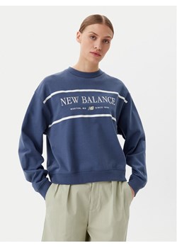 New Balance Bluza Athletics Nautical Lobster WT51923 Niebieski Oversize ze sklepu MODIVO w kategorii Bluzy damskie - zdjęcie 181183305