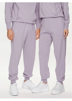 Pangaia Spodnie dresowe Archive Recycled Cashmere Fioletowy Loose Fit ze sklepu MODIVO w kategorii Spodnie męskie - zdjęcie 181184475