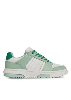 Tommy Jeans Sneakersy Tjw Skate Sneaker Ltr EN0EN02423 Zielony ze sklepu MODIVO w kategorii Buty sportowe damskie - zdjęcie 181184867