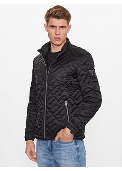Guess Kurtka puchowa M3YL11 WFHN2 Czarny Regular Fit ze sklepu MODIVO w kategorii Kurtki męskie - zdjęcie 181184879