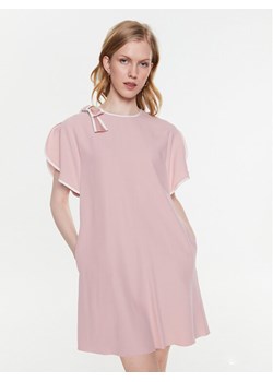 Red Valentino Sukienka codzienna 2R3VAGK50W7 Różowy Regular Fit ze sklepu MODIVO w kategorii Sukienki - zdjęcie 181184967