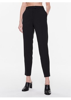 Calvin Klein Spodnie materiałowe K20K205119 Czarny Slim Fit ze sklepu MODIVO w kategorii Spodnie damskie - zdjęcie 181184998