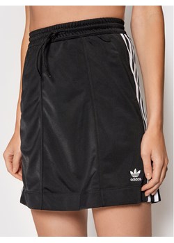 adidas Spódnica mini adicolor Classics Tricot H37774 Czarny Regular Fit ze sklepu MODIVO w kategorii Spódnice - zdjęcie 181186156