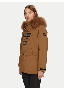 Napapijri Kurtka anorak Skidoo W 2.0 NP0A4I5F Brązowy Regular Fit ze sklepu MODIVO w kategorii Kurtki damskie - zdjęcie 181186586