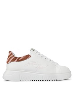 Emporio Armani Sneakersy X3X024 XN388 R297 Biały ze sklepu MODIVO w kategorii Trampki damskie - zdjęcie 181186735