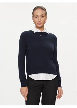 Tommy Jeans Sweter Essential DW0DW17254 Granatowy Regular Fit ze sklepu MODIVO w kategorii Swetry damskie - zdjęcie 181187095