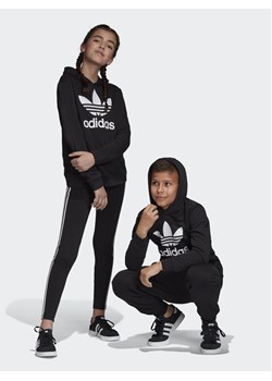 adidas Bluza Trefoil DV2870 Czarny Regular Fit ze sklepu MODIVO w kategorii Bluzy dziewczęce - zdjęcie 181188016