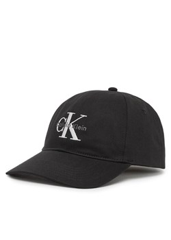 Calvin Klein Jeans Czapka z daszkiem LV04G5004G Czarny ze sklepu MODIVO w kategorii Czapki z daszkiem męskie - zdjęcie 181188069