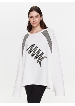 MMC Studio Bluza Lizzo Biały Relaxed Fit ze sklepu MODIVO w kategorii Bluzy damskie - zdjęcie 181188089