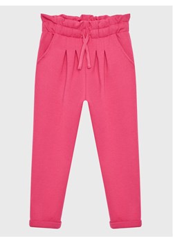 United Colors Of Benetton Spodnie dresowe 3JLXCF025 Różowy Regular Fit ze sklepu MODIVO w kategorii Spodnie dziewczęce - zdjęcie 181188245