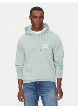 Guess Bluza M5RQ04 KC2B1 Błękitny Regular Fit ze sklepu MODIVO w kategorii Bluzy męskie - zdjęcie 181188899